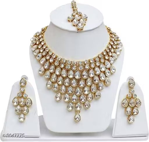 Women's Alloy Gold Plated Jewellery Set